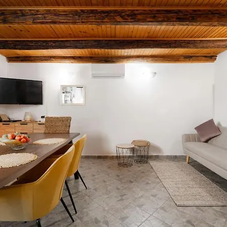 Casa Fragola By Briskva וילה *