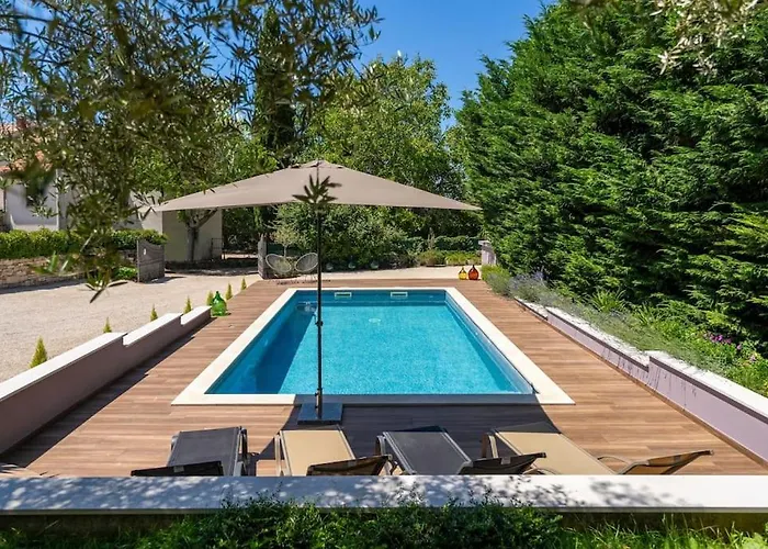 Casa Fragola By Briskva *