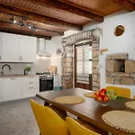 Casa Fragola By Briskva *